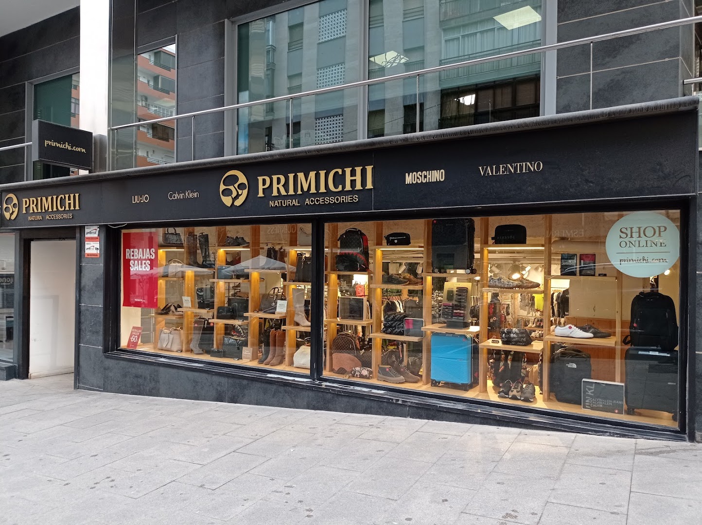 Primichi Stores - Tienda de ropa de primeras marcas - Calpe 5