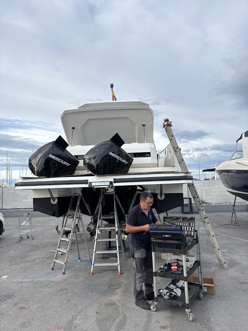 SERVICIOS NAUTICOS COSTA ALTEA 8