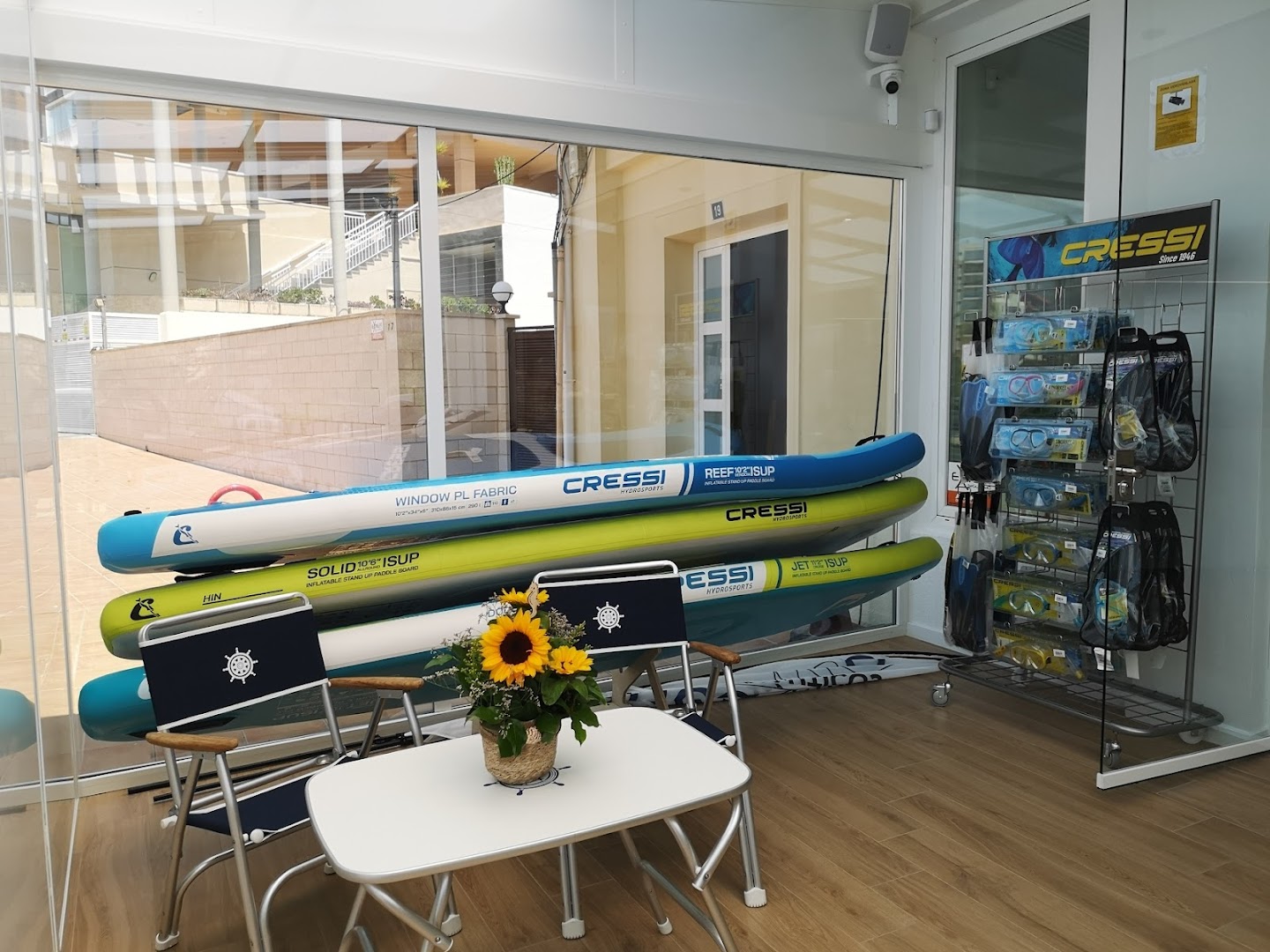 SUMINISTROS NÁUTICOS ANCOMARO 4